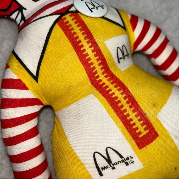 Ronald McDonald 80's plush flat stiff stuffed pillow 13" with McDonald pin READ - Picture 9 of 12